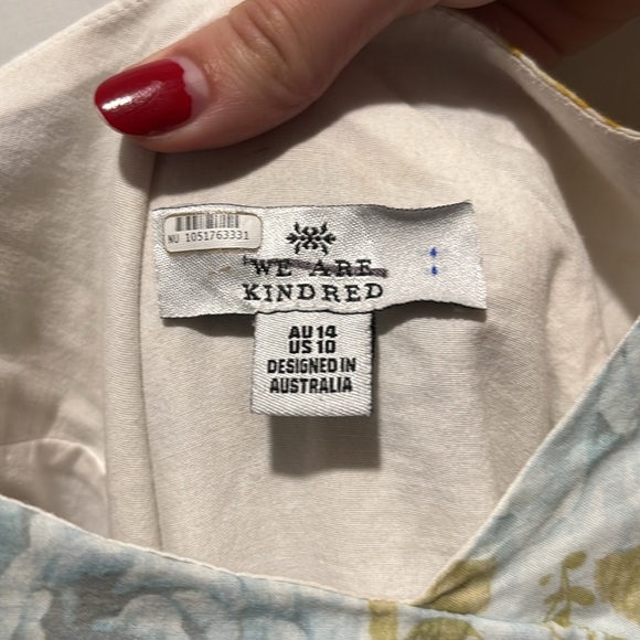 WE ARE KINDRED Giovanna floral Asymetrical tiered dress - Picture 3 of 7